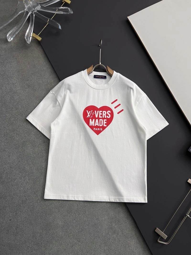 Louis Vuitton T-Shirts Comfortable 134302