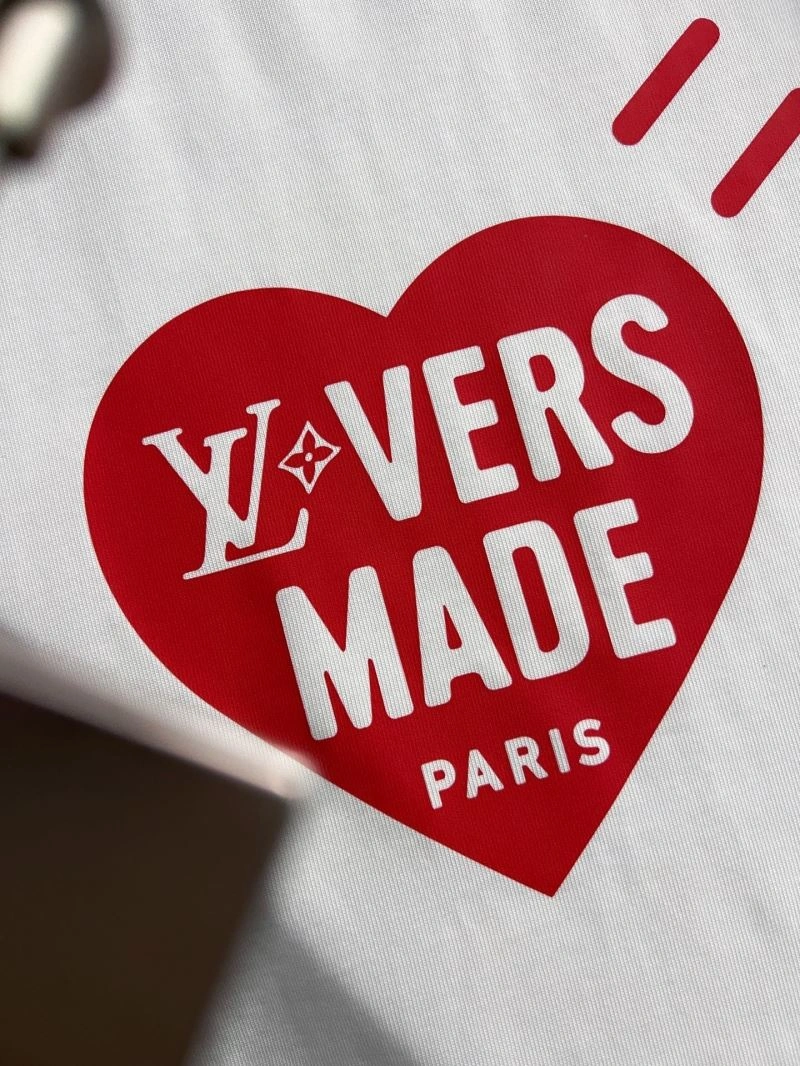 Louis Vuitton T-Shirts Comfortable 134302