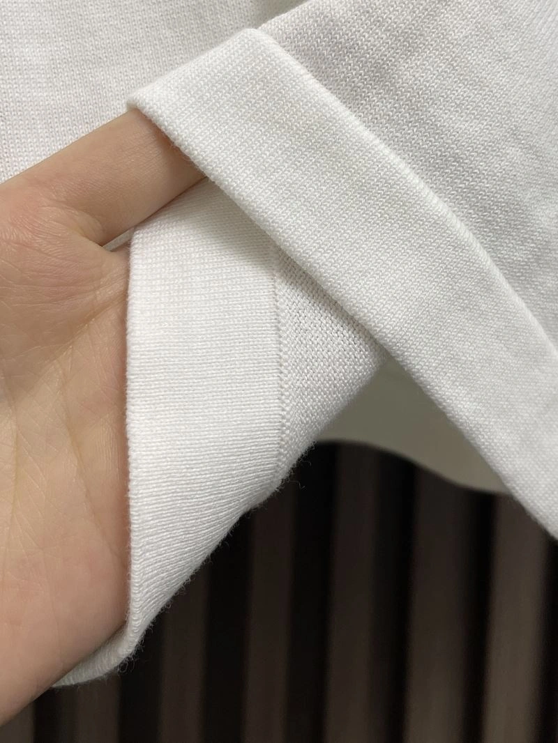 Louis Vuitton T-Shirts Snug 134301