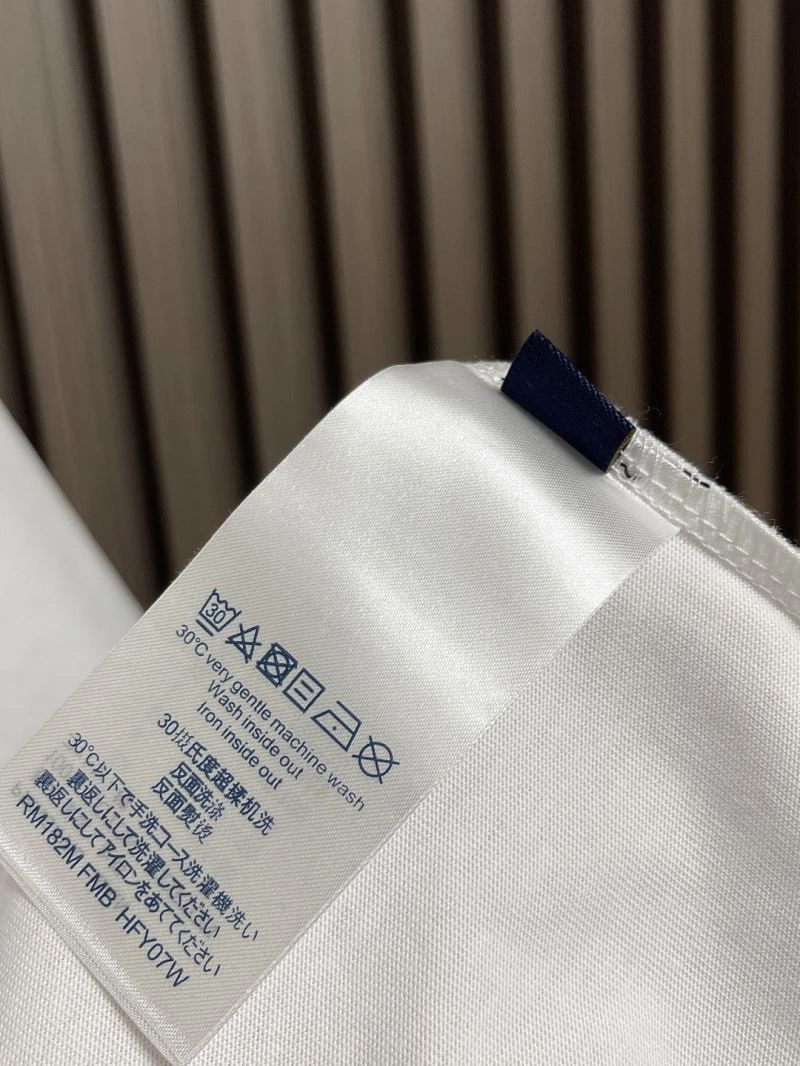 ZipUp Louis Vuitton T-Shirts 134300