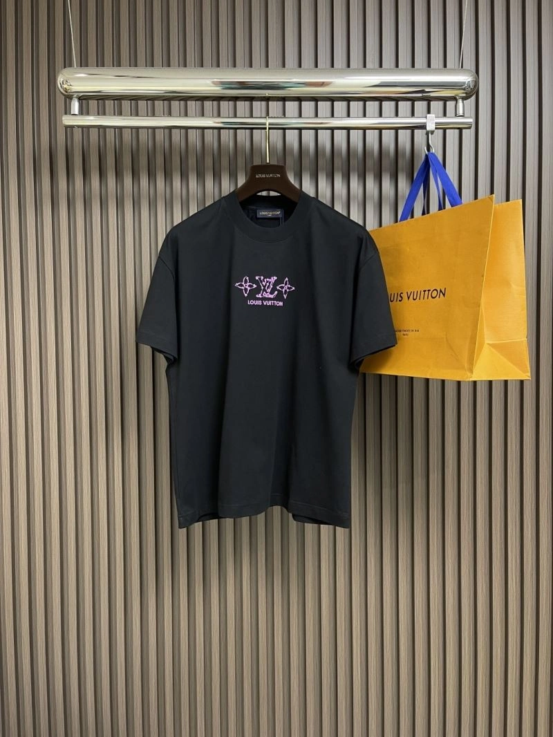 Soft Louis Vuitton T-Shirts 134298