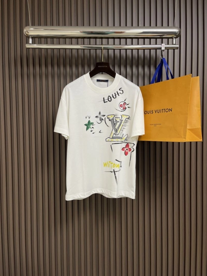 Louis Vuitton T-Shirts Durable 134311