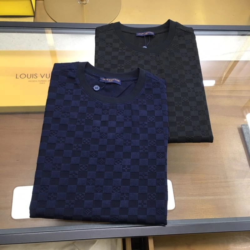 Louis Vuitton T-Shirts Classic 134316