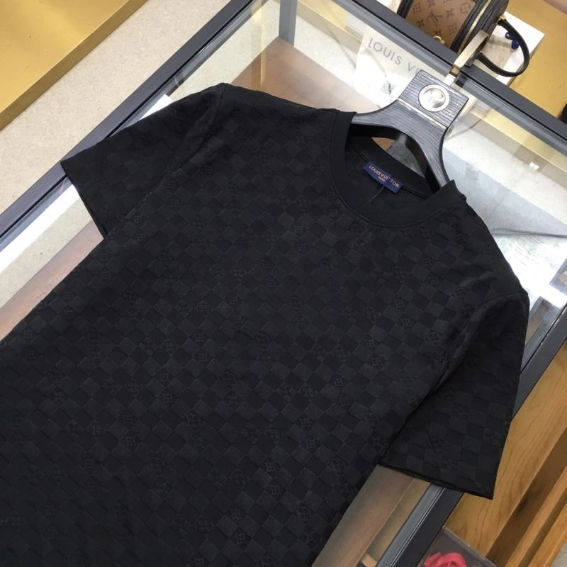 Louis Vuitton T-Shirts Classic 134316