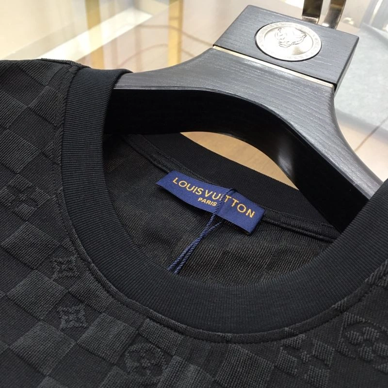 Louis Vuitton T-Shirts Classic 134316