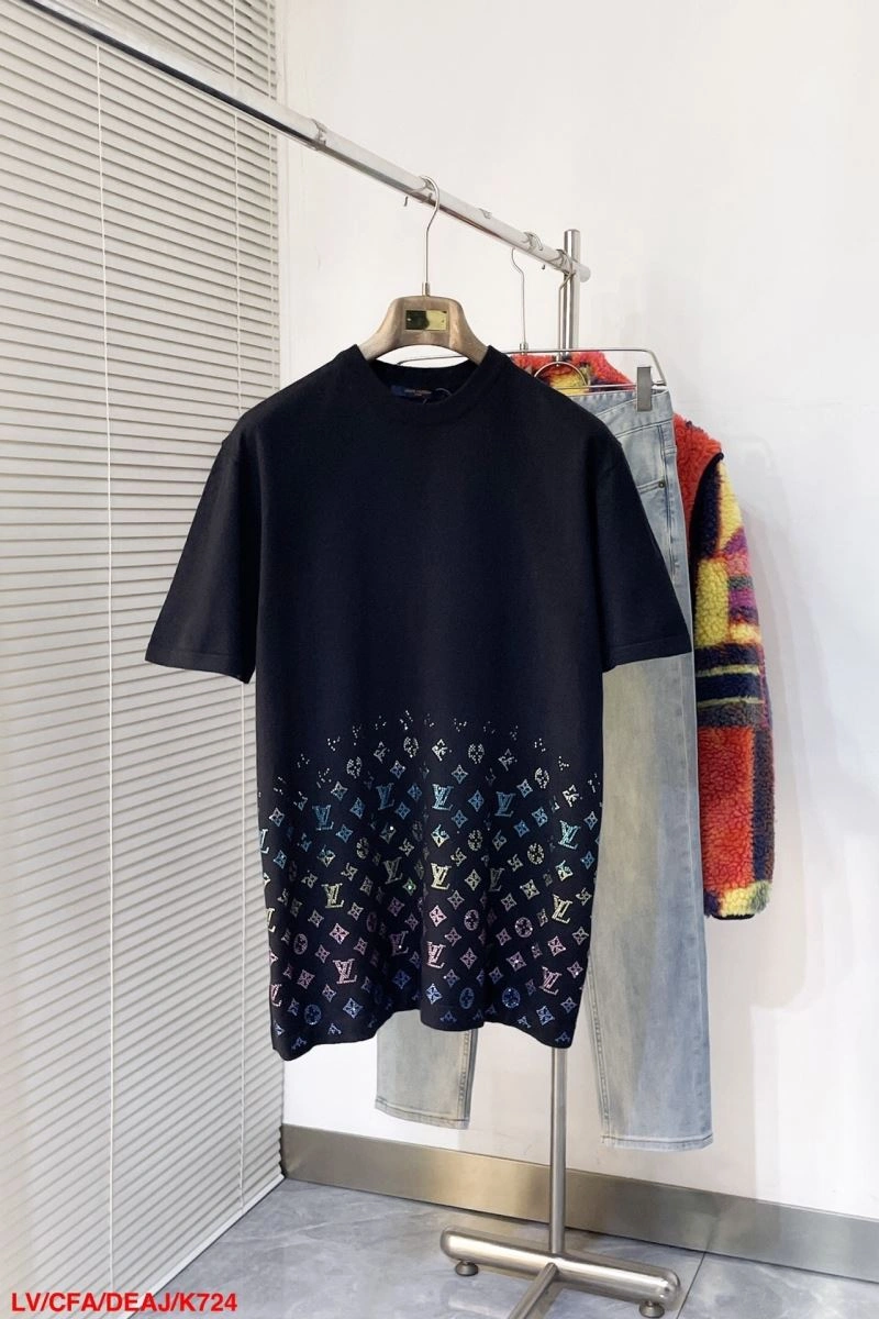 Chic Louis Vuitton T-Shirts 134318