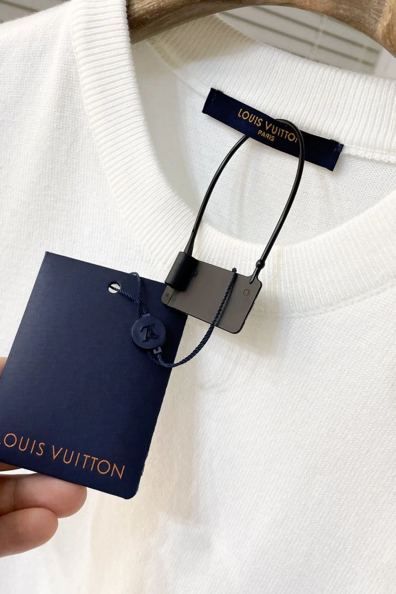 Chic Louis Vuitton T-Shirts 134318