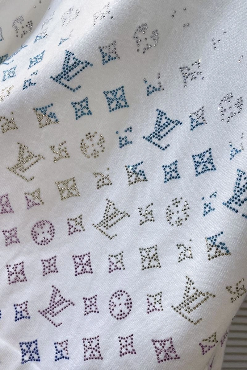 Chic Louis Vuitton T-Shirts 134318