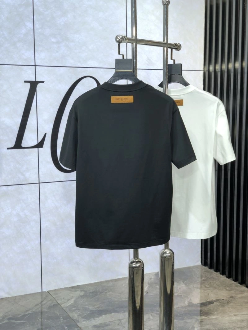 Louis Vuitton T-Shirts Durable 134295