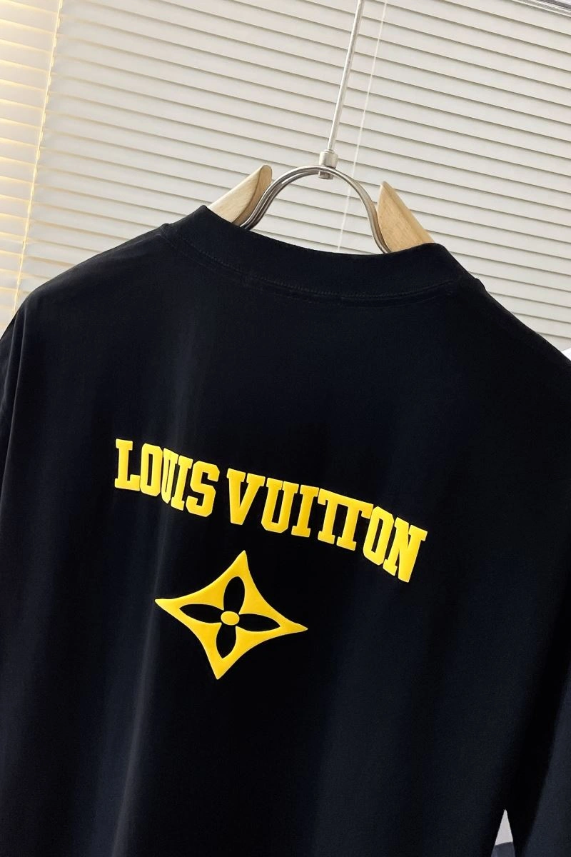 Louis Vuitton T-Shirts Soft 134292