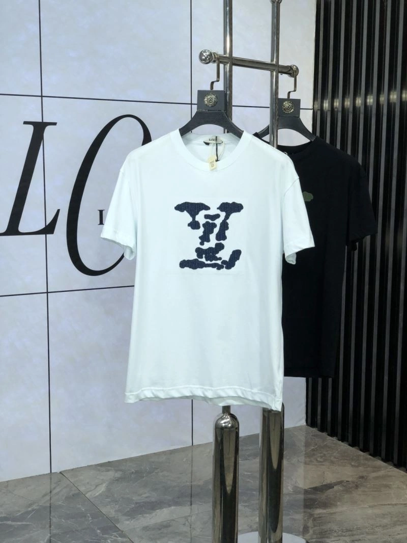 Louis Vuitton T-Shirts ComfortFit 134289