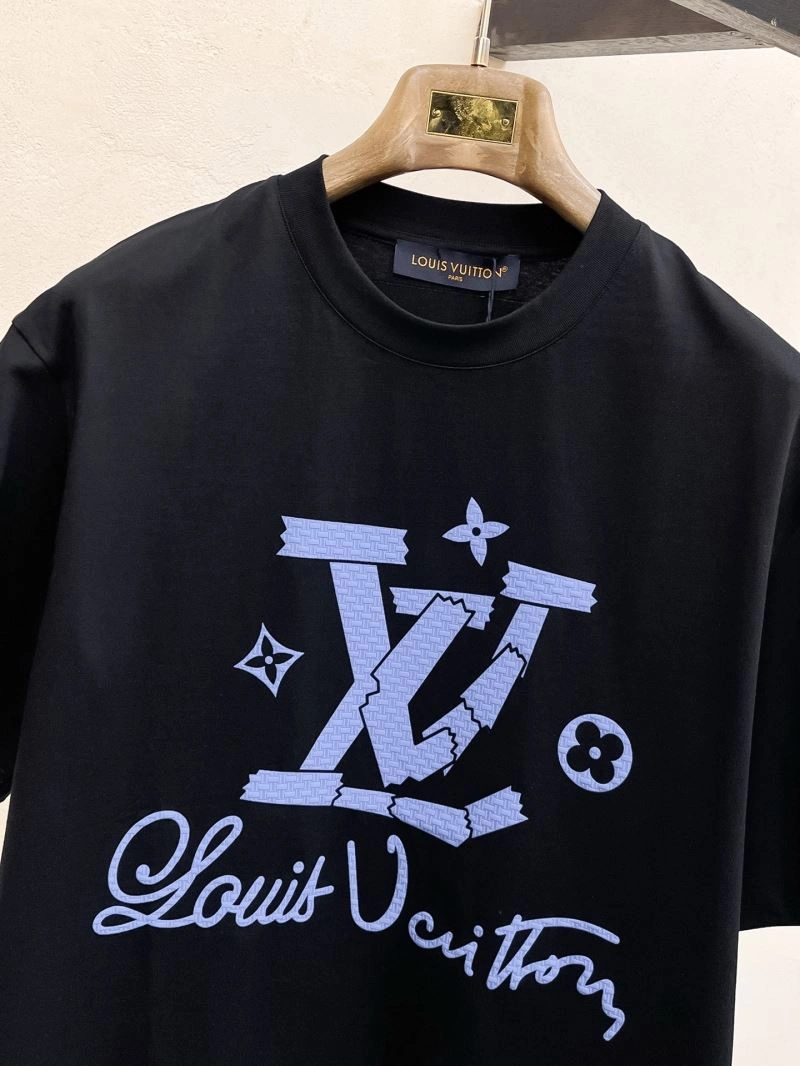 Lightweight Louis Vuitton T-Shirts 134288
