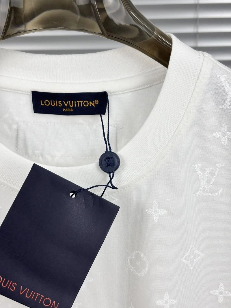 Timeless Louis Vuitton T-Shirts 134285