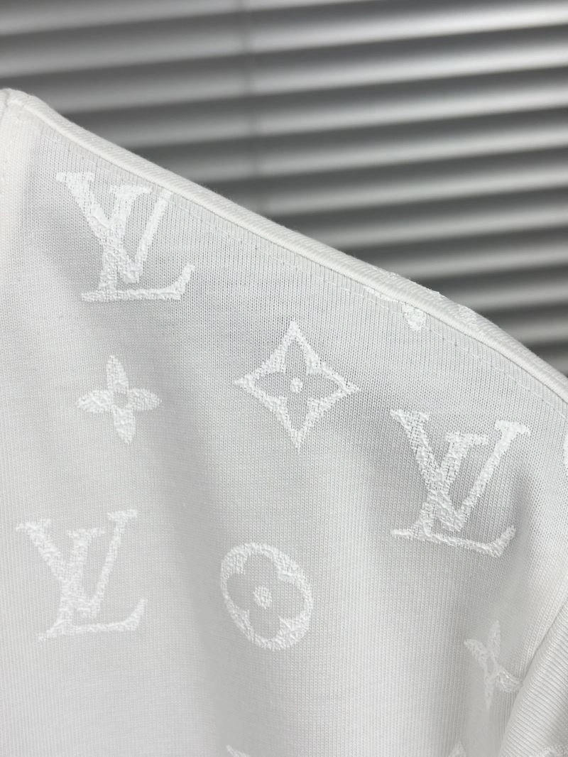 Timeless Louis Vuitton T-Shirts 134285