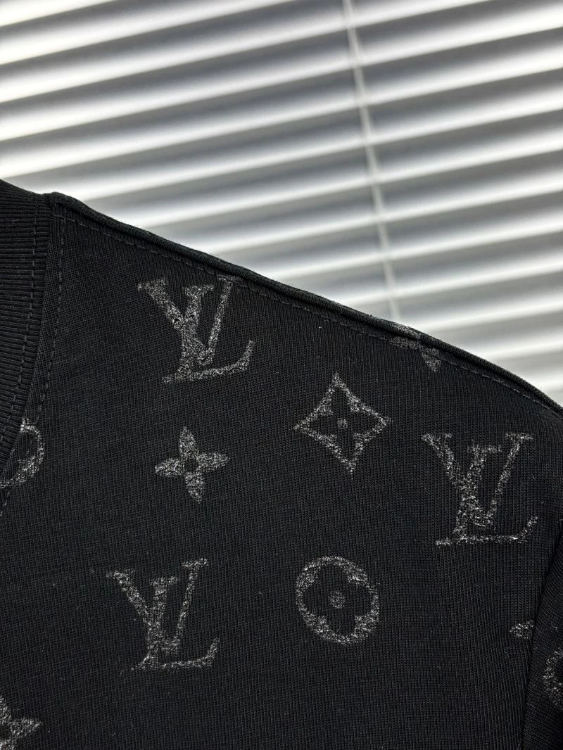 Louis Vuitton T-Shirts Effortless 134284