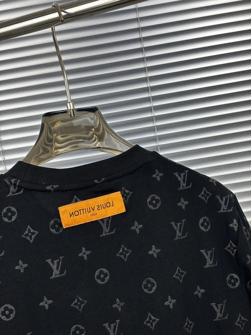 Louis Vuitton T-Shirts Effortless 134284