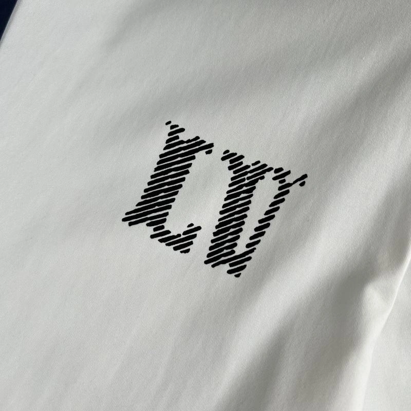 TechFriendly Louis Vuitton T-Shirts 134276