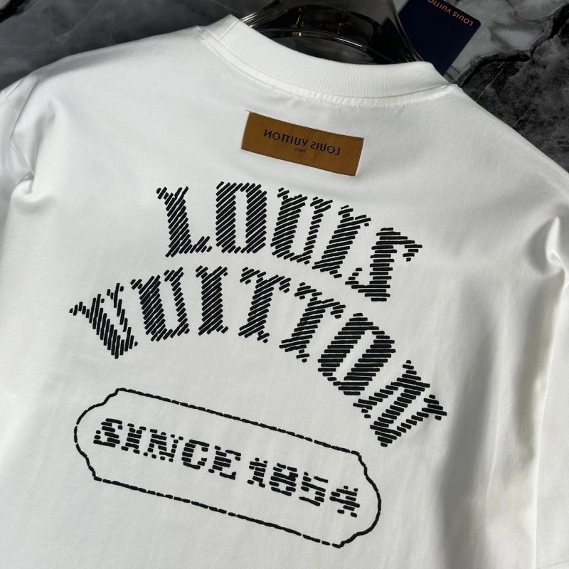 TechFriendly Louis Vuitton T-Shirts 134276