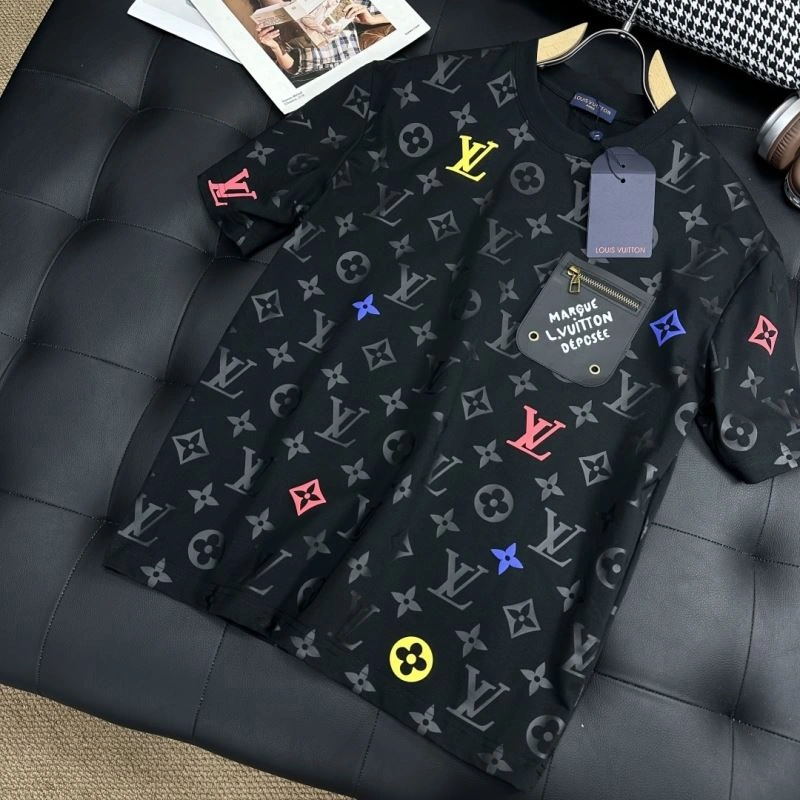 Neat Louis Vuitton T-Shirts 134278