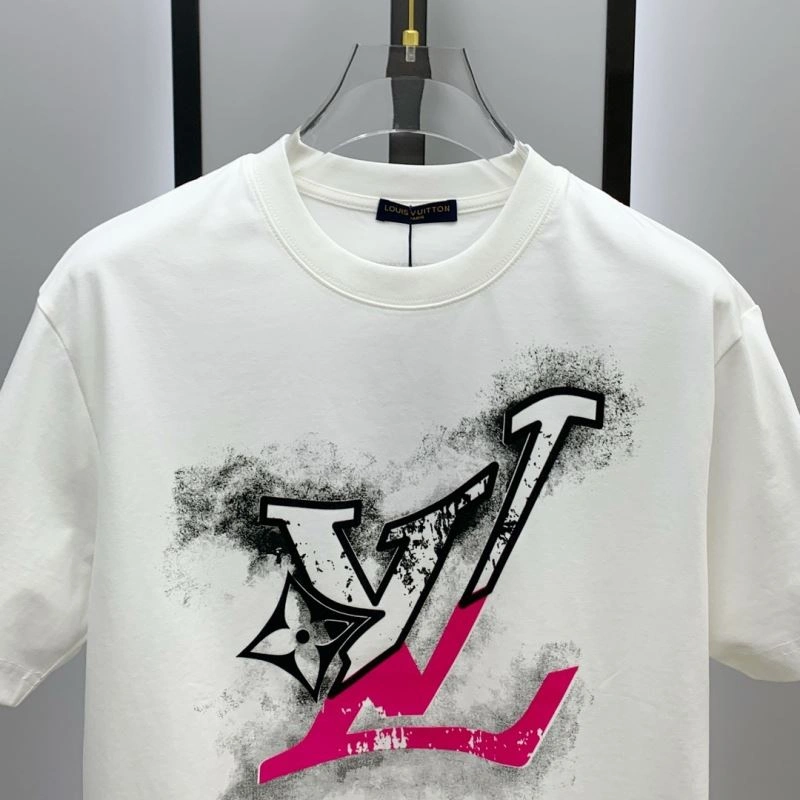 Louis Vuitton T-Shirts Packable 134259