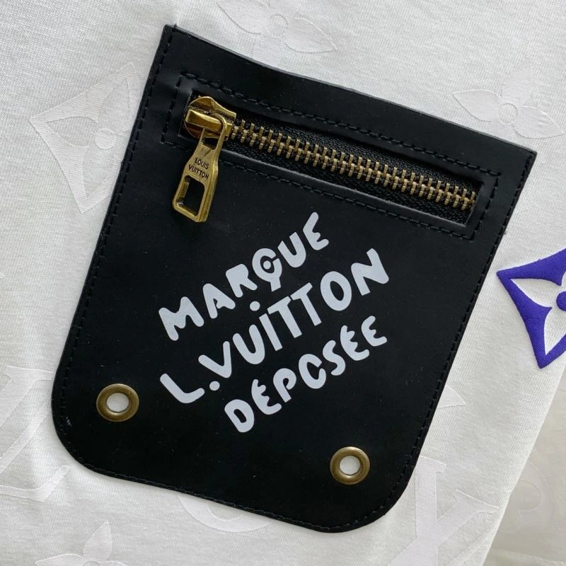 Tailored Louis Vuitton T-Shirts 134263