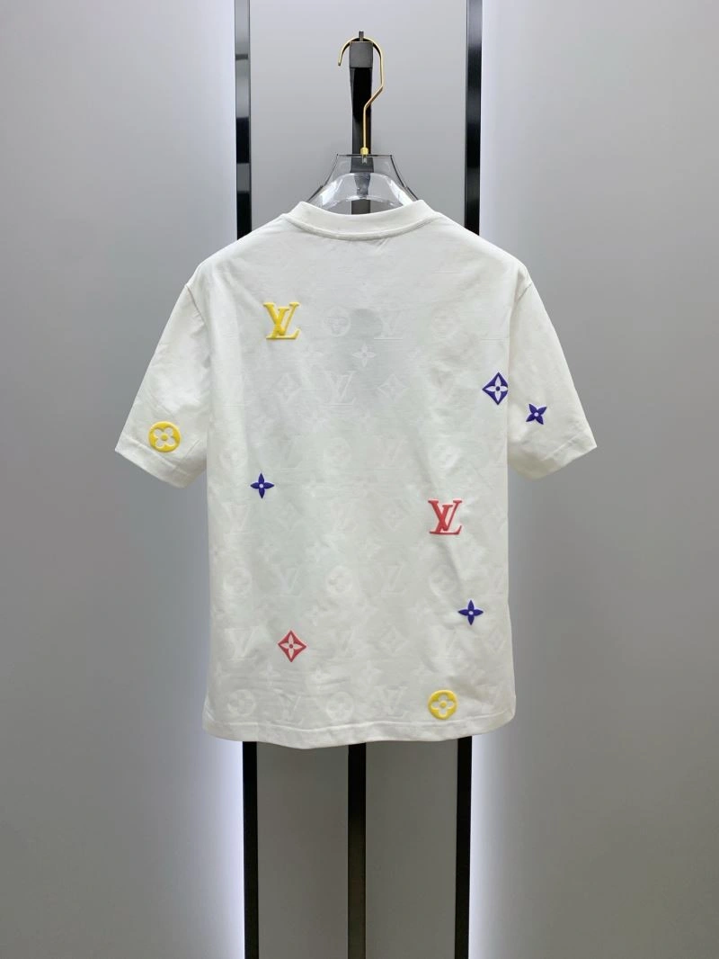 Tailored Louis Vuitton T-Shirts 134263
