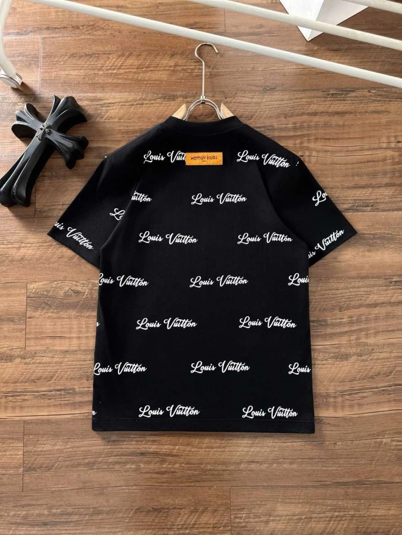 Minimalist Louis Vuitton T-Shirts 134256