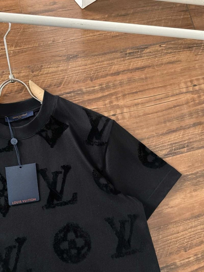 Louis Vuitton T-Shirts ZipUp 134249