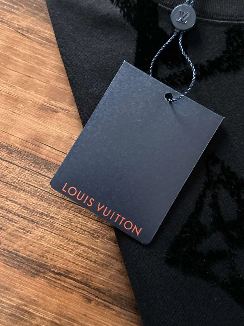 Louis Vuitton T-Shirts ZipUp 134249