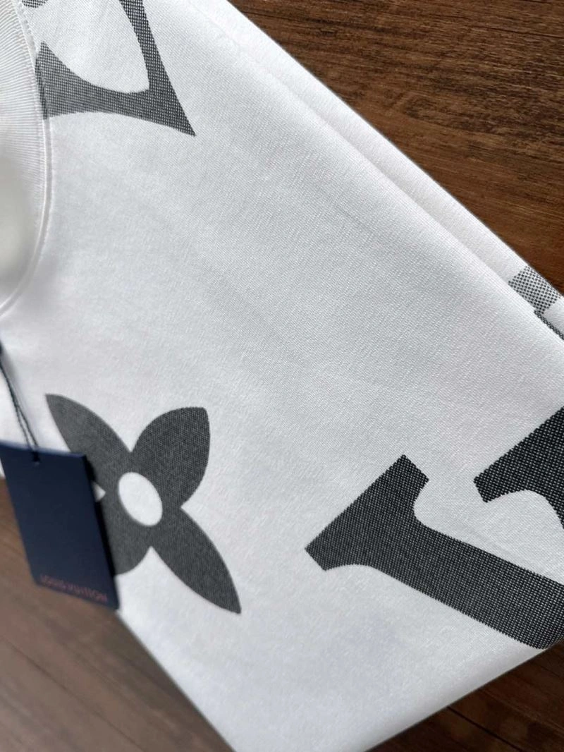 Louis Vuitton T-Shirts SunProtective 134248