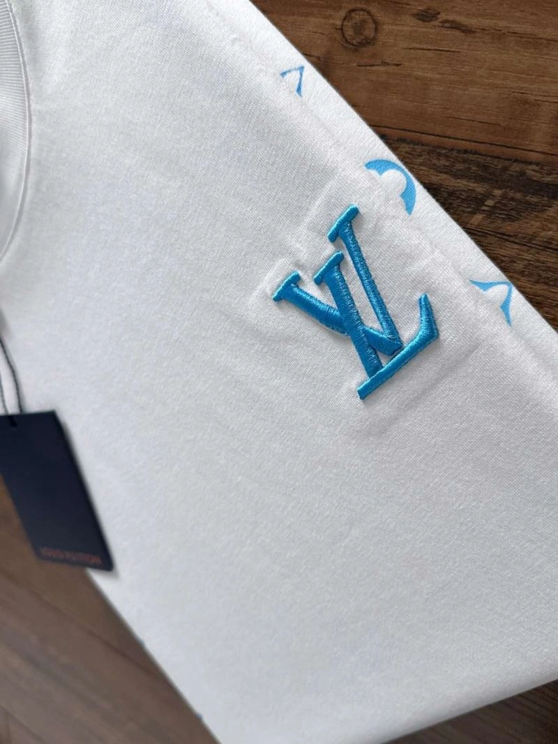 Comfortable Louis Vuitton T-Shirts 134246