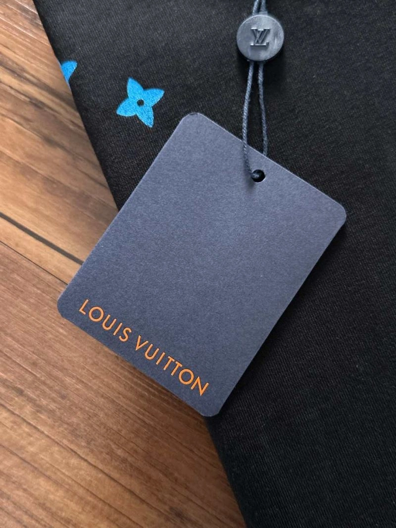 Louis Vuitton T-Shirts Thermal 134245