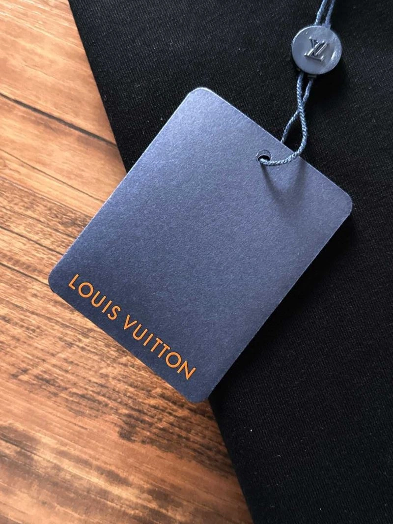 Louis Vuitton T-Shirts TechFriendly 134243