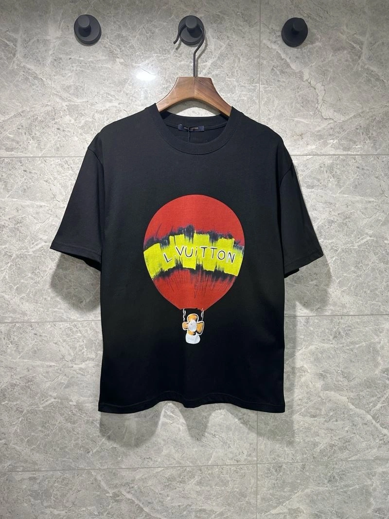 Modern Louis Vuitton T-Shirts 134237