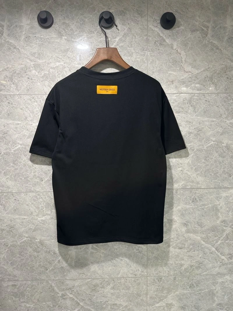 Modern Louis Vuitton T-Shirts 134237