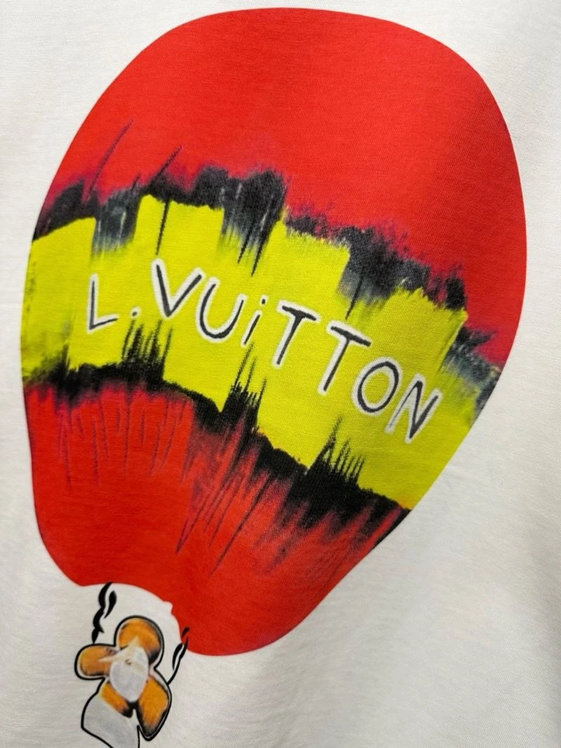 Modern Louis Vuitton T-Shirts 134237