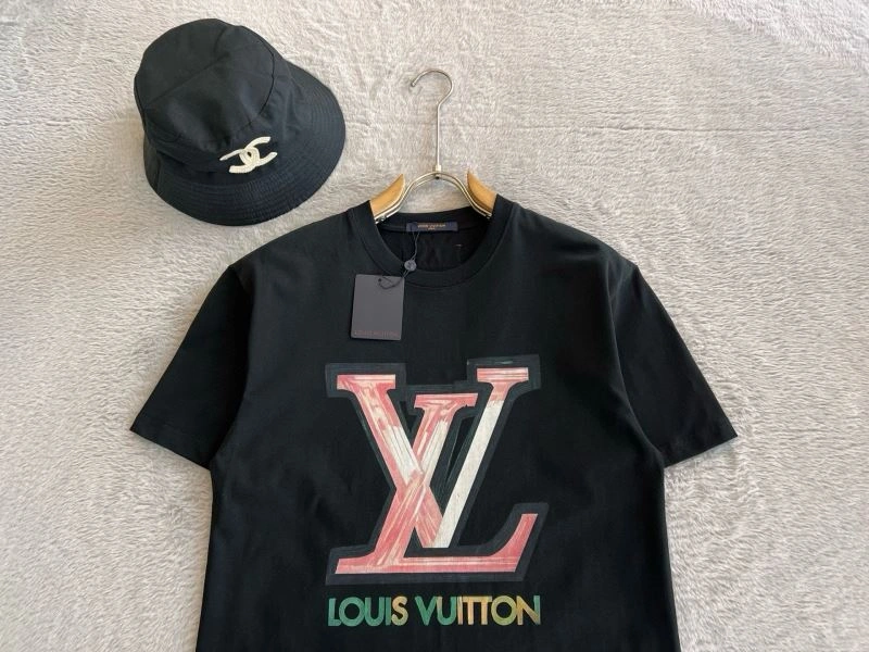 QuickDry Louis Vuitton T-Shirts 134229
