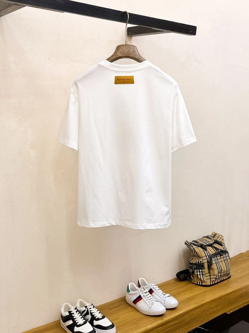 Louis Vuitton T-Shirts Bold 134233