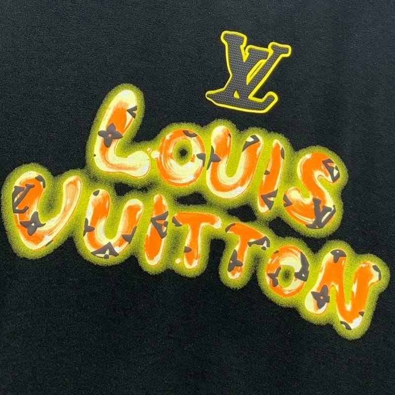Louis Vuitton T-Shirts Fashionable 134224
