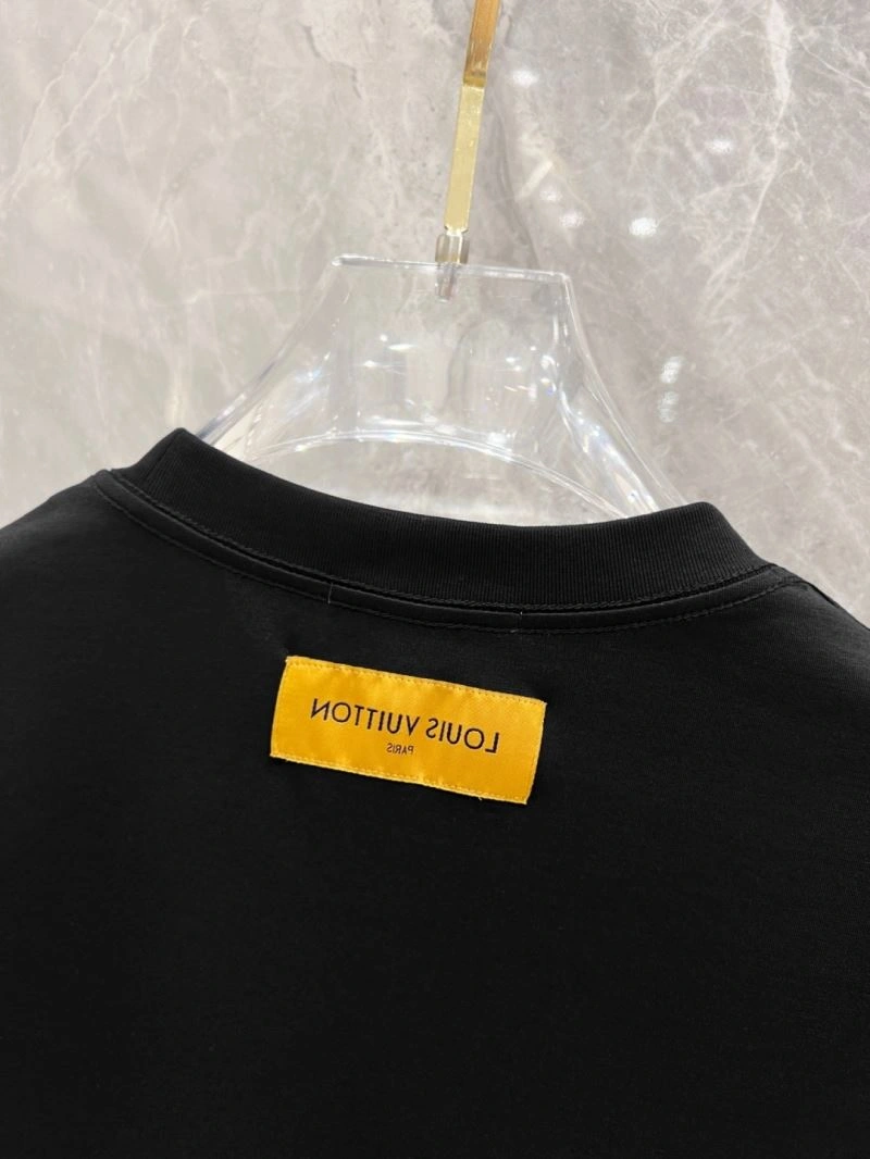 Upgraded Louis Vuitton T-Shirts 134219