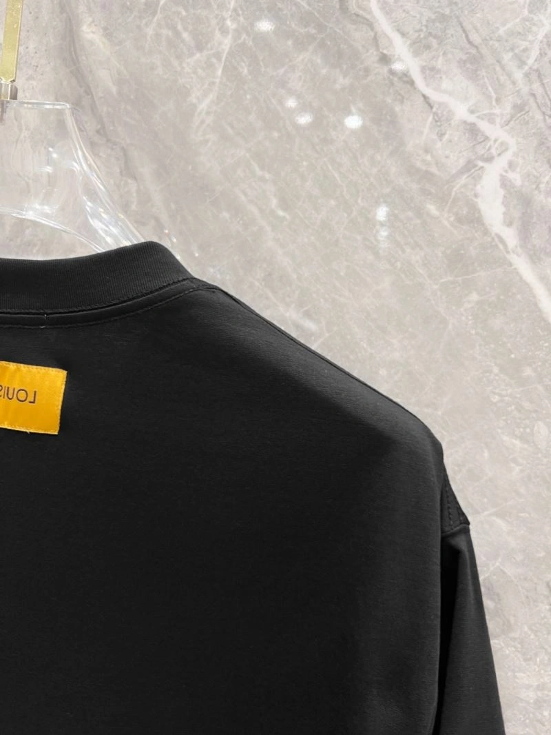 Upgraded Louis Vuitton T-Shirts 134219