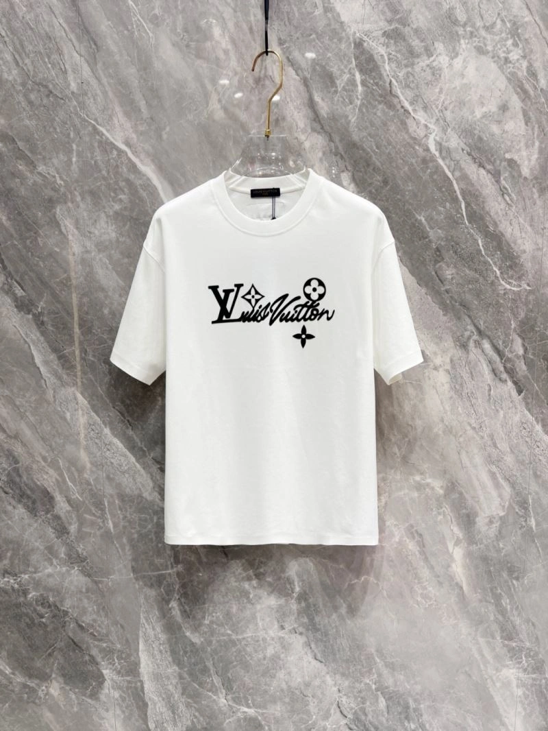 Louis Vuitton T-Shirts MoistureWicking 134218
