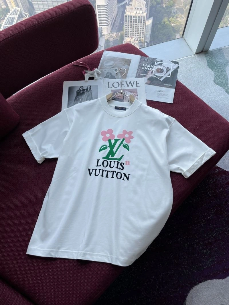 Louis Vuitton T-Shirts Efficient 134217