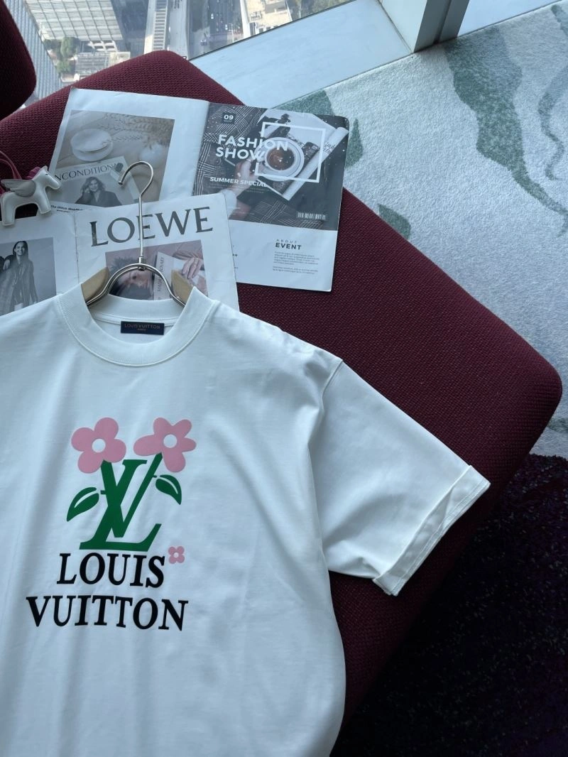 Louis Vuitton T-Shirts Efficient 134217