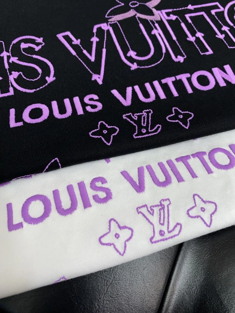 SmoothTexture Louis Vuitton T-Shirts 134235