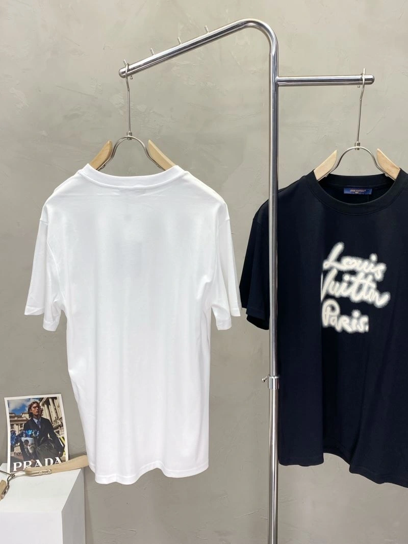 Louis Vuitton T-Shirts Modern 134239