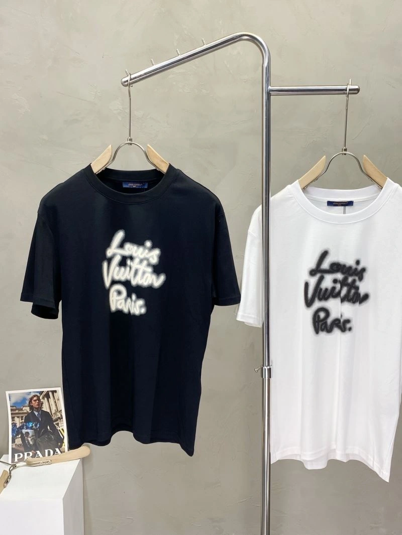 Louis Vuitton T-Shirts Modern 134239
