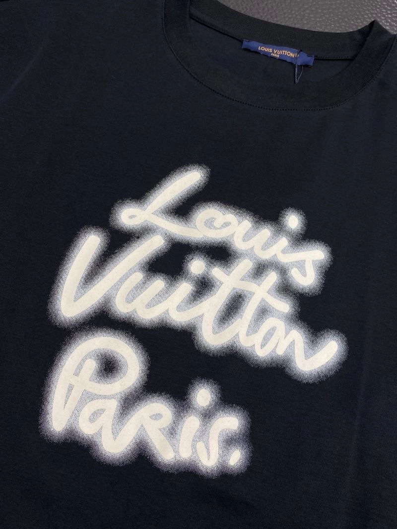 Louis Vuitton T-Shirts Modern 134239