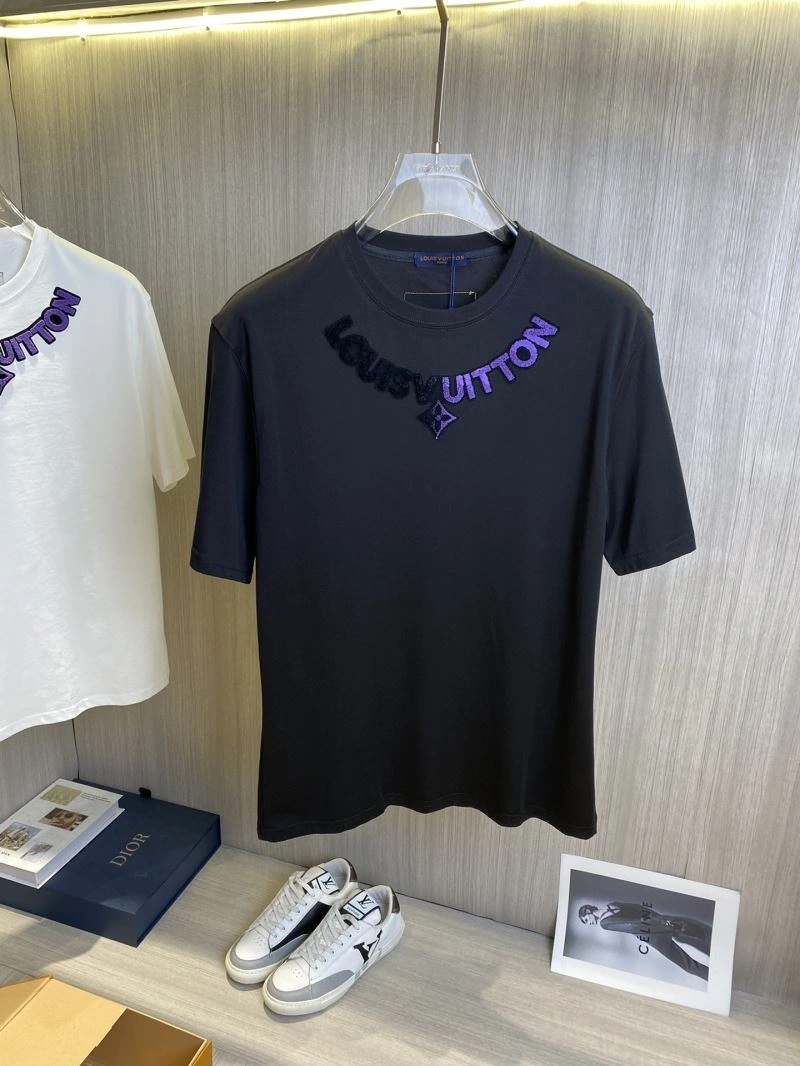 Louis Vuitton T-Shirts EyeCatching 134210