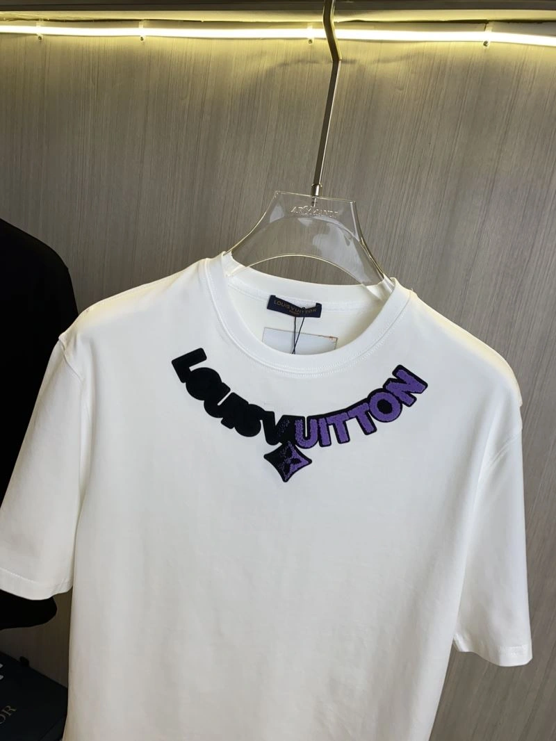Louis Vuitton T-Shirts EyeCatching 134210